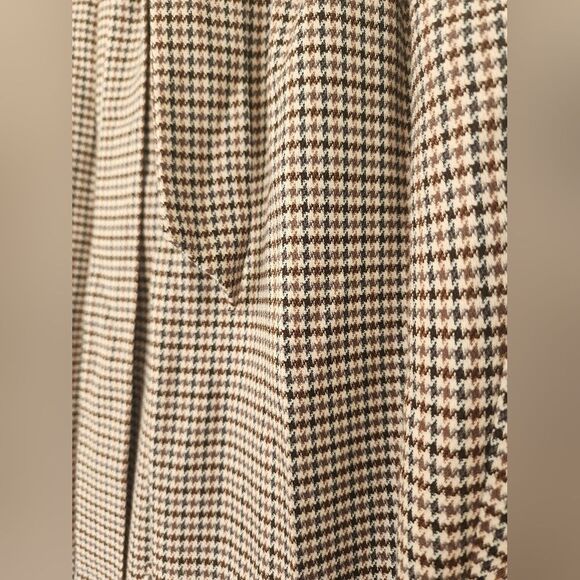 H&M Women's brown/cream plaid pants, Size 6, high waisted, cropped, belt, NWT - Picture 4 of 4